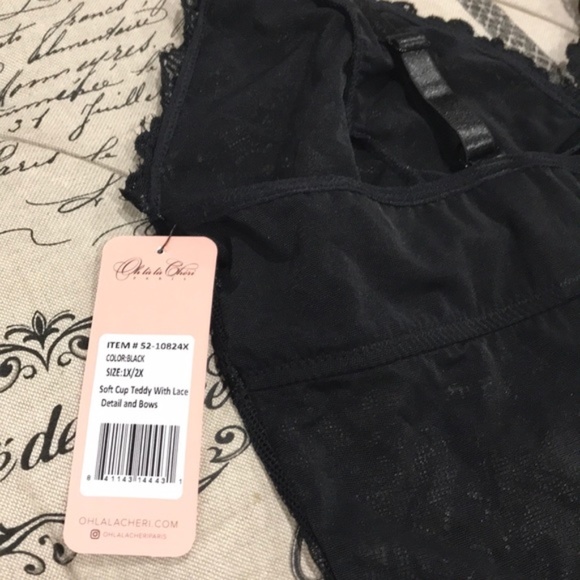 Oh La La Cheri Valentine Lace Teddy Bodysuit - Picture 4 of 9